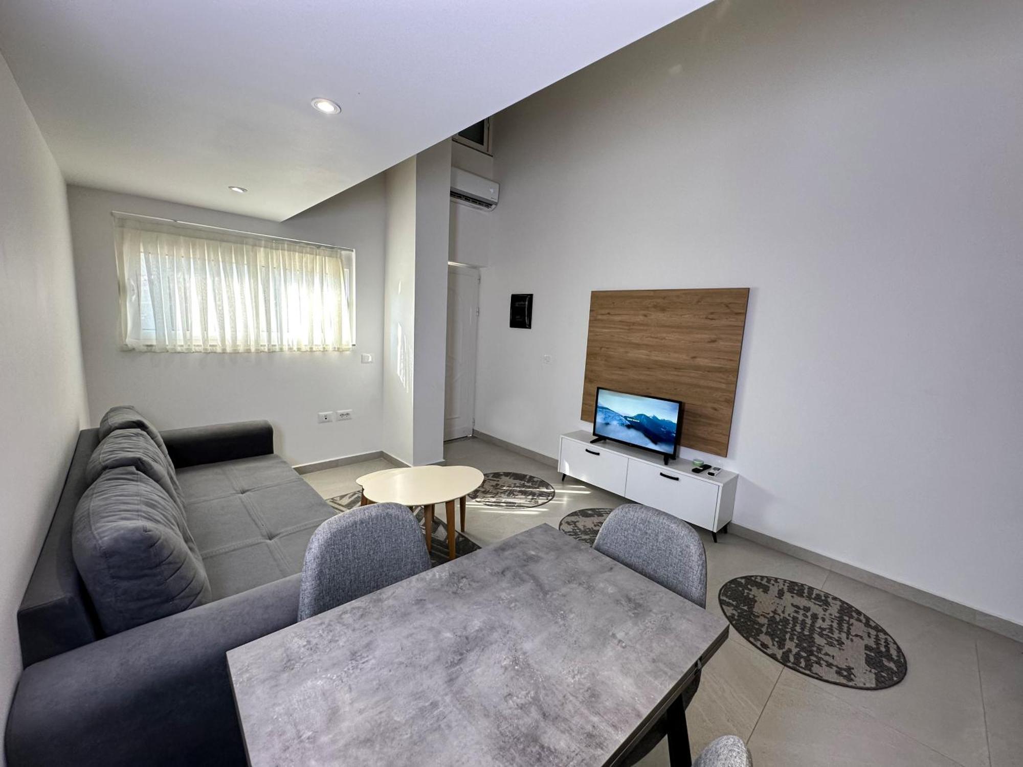 Home Select Tirana 2 מראה חיצוני תמונה